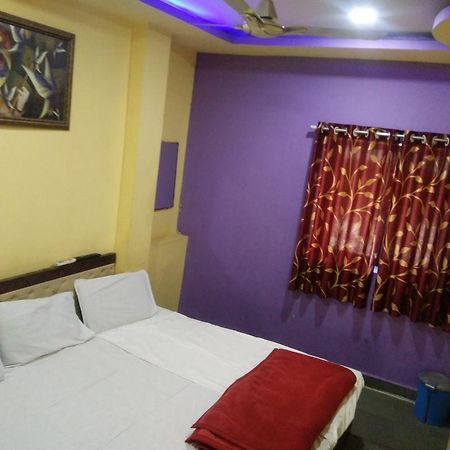 Mahakal Sagar Guest House Удджайн Экстерьер фото